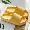 Kussenglijbanen Sandalen Ultra-zachte slippers Extra zachte cloud schoenen antislip