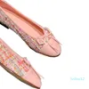 Designer- kobiety Sandały Kobiety spiczaste palce slajdy luksusowe sandałowe buty kapcie Lady Summer Wide Flat Slipper Niskie obcasy