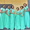2021 Fashionable Nigerian Bridesmaid Dresses with Sheer Lace Crew Neck Modest Short Sleeve Turquoise Chiffon Long Bridal Party Gowns