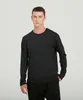 男性Tシャツティーポーロス衣料品メンズ長袖秋の秋の高弾性的な迅速な乾燥ラウンドネックフィットネス