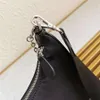 Luxus-Designer-Taschen im Großhandel aus Nylon-Leder, Hobo-Umhängetaschen für Damen, Brusttasche, Damen-Tragetasche, Ketten-Handtaschen, Presbyopie, Cross-Body-Geldbörse, Messenger-Fabrikverkauf