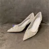 Heels Designer Klänning Skor Mode Sexig Pekad Toe Crystal Gem Kvinna Högklackat Kvalitet Bröllopsfest Rhinestone Sandaler