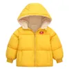 赤ちゃん男の子のフード付きジャケット冬の暖かい厚いプラスベルベットのジャケットの女の子幼児子供のコート子供の外出春キャンディーカラー2 4 6Y H0909