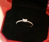Luxury Diamond Ring Silver Rose Sydamerikanska kvinnors bröllopsengagemang Anniversary Gift Party White 18K Gold Plated Love Rings H300e
