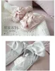 Nouvelle mode Satins Soie Bow Peep Toe Pantoufles Femmes Sandales Corée Slip On Chaussures Femmes Chambre Pantoufles Tongs TX32003 Y0406