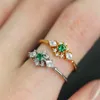 Anéis de casamento Feminino Feminino Verde Zircon Anel de Pedra Luxo Branco Cristal Quadrado Na moda Cor de Ouro Fino AcoDamento Para As Mulheres