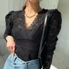 Seksi Dantel Bluz Vintage Derin V Yaka Uzun Kollu Kadın Gömlek See through Puff Sleeve Chic Dantel Gömlek Blusas Mujer 13470 210518