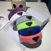 Fascia per capelli all'ingrosso Arrivo Triangolo Fermaglio per capelli con donne ragazza Lettera Triangolo Barrettes Accessori moda per regalo più colore NESSUNA scatola