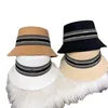 Emmer Hoeden Mannen Ontwerper Womens Fedoras Stingy Brim Vilt Caps Voor Vrouwen Herfst Winter Britse Stijl Vintage Church Hat Lady Flat White Jazz Cap