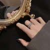 2021 Top Sell Wedding Ring Sparklinng Gioielli di lusso Acciaio inossidabile Oro rosa di alta qualità Fill Crystal Party Donna Uomo Anelli a fascia di fidanzamento per gli amanti del regalo