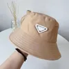 Stingy Brim Chapeaux Designer seau chapeau hommes femmes mode équipée sport plage papa pêcheur chapeaux queue de cheval casquettes de baseball snap back casquette 6E8N