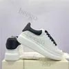 Överdimensionerade designers sneaker casual skor vit svart läder veet espadrilles tränare mens kvinnor lägenheter spetsa plattform sneakers7c2h