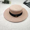 Senhoras verão chapéu fedora pequena abelha chapéus de palha europeu e americano retro ouro trançado boné feminino pára-sol plana praia caps5381049