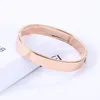 Bijoux de créateur de luxe classiques Snap Bangle Bracelet femmes et hommes bracelets en acier inoxydable 18k bracelet d'amour bracelet