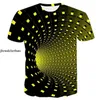 t-shirt noir et jaune