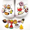  Venta al por mayor de dibujos animados suave Pvc Croc zapato encanto accesorios decoración hebilla para zueco pulsera fiesta regalo favores