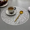 Mats & Pads 6PCS Hollow Luxury Placemat Nordic Style Home Desktop Dishes Place Mat Non Slip Round Meal Pad Modern Dining Table Decoration