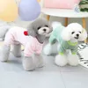 4色の犬のアパレルの柔らかい極骨フリース犬パジャマ愛らしい子犬の服ジャンプスーツPJの軽量の猫のコートペットの服素敵なフルーツデザインイチゴのアボカドA78