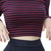 Damen-T-Shirt, klassisch, schicker weiblicher Körper, kurzes Rollkragenshirt, lange Ärmel, sexy, 2021.