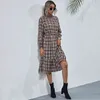 Vintage plaid lange jurk vrouwen lange mouw vintage Engeland stijl maxi ruche jurk winter geruite jurk 210415