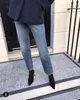 Orijinal Denim Yıkanmış Kot Kırpılmış Durulama Düz Bükülmüş Dikiş Ayak Bileği Uzunluğu Pantolon Pantolon Kadın SS 211129