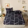 Bonnoy 3 stks ingebouwde lakens Single Drap de verlichte geometrische patroon Stitching matras cover met elastiek voor tweepersoonsbed 210626