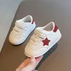 첫 번째 워커 도착 어린이 캐주얼 신발 태어난 아기 소녀 소년 아이 디자이너 Zapatillas Bebes Botines de verano