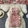 Syiwidii CodyCon Vestido para mujeres Satin Mini Sexy Summer Spaghetti Strap A Line Venaje rosa sólido de estilo coreano Plegados de cuello en V 210417