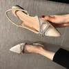 Bow Design Piade Toe Silk Damskie Sandały Slajdy Płaskie Przyskujące Pasek Przyjmie Wysokiej Jakości Kobiet Sandały 210513