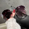 Lunettes de soleil designer Lunettes de soleil en strass de haute qualité Big Diamond Bling Eyeglasses Fashion Shades For Women UV400 293V