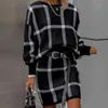 Mode Plaid Print Anzug Sets Frauen Elegante O Neck Pullover Sweatshirt Mini Röcke Outfits Herbst Frühling Casual Lose 2pc Sets 211108