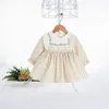 女の子の服新しい秋のピーターパン襟ロリータスタイルの花の王女の母親のためのボールガウン0-4yrs Q0716