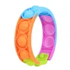 Estoque Unidget Reliver Reliver Stress Brinquedos Arco-íris Bubble Push It Antistress Toy Adulto Crianças Sensory para aliviar a pulseira do autismo