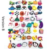 50pcs / ensemble PVC Shoe S Charms Accessoires Animal Ball Cartoon Jibbitz Décorations pour trou d'école Slipper Bracelet Kids Gift8892420
