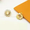 European and American Net White Same Earrings Fashion Gold Alloy Shell Pearl Earrings Exaggerated Starfish Earrings with Box for G2681345