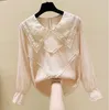 Koreansk stil Höst Mode Kvinnors Flare Långärmad Snören Hollow Out Doll Collar T Shirts Dame Shirt Blouse Tops A4000 210428