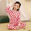 Abbigliamento set moda fragola modello maniche a maniche lunghe per neonate rosa rosa sleepwears bambini adolescenti nodies