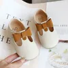 Princess Toddlers Girls Leather Shoes T-strap With Bow-knot Kids Flats Cut-outs Dress Soft Spring Autumn Sweet 220225