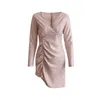 Robe sexy pour femmes brillante mince col en V à manches longues asymétrique mini fête robes de boîte de nuit femme 210608