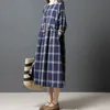 Johnature Autumn Winter Korean Loose Fashion O-neck Pockets Plaid Long Sleeve Dress Simple Comfortable Women Dresses 210521