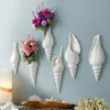 3 TIPI Modern White Ceramic Sea Shell Conch Flower Vase Wall Hanging Home Decor Soggiorno Sfondo Muro Decorato Vaso 210409