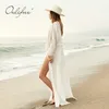 夏のビーチの女性白いカーディガン長袖セクシーなスプリットベルトマキシドレス210415