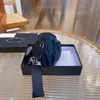 Дизайнеры 6 цветов мешков талии классический стиль водонепроницаемый фанни -пакет мода кросс -кошельки для корзины Money Clip Мужская черная грудка Bag223b