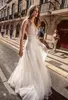 Abiti da sposa spiaggia Una linea Deep Neck Neck Lace Applique Backless Sweep Train Plus Size Biho Bridal Abiti da sposa