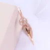 Yun Ruo Neue Ankunft Punk Luxus Drehbare Blume Armreif Rose Gold Farbe Frauen Geburtstag Geschenk Titan Stahl Schmuck Nicht Verblassen q0717