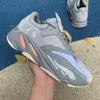 Kanye 700 V2 Yezi الاحذية الرماد والأزرق حذاء زيبرا سيندر الذيل ضوء 3 متر عاكس إسرافيل أسرييل الكتان إمرأة رجل أعلى جودة المدربين مع مربع حجم من 36-45