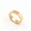 Bague en acier au titane de créateur, bagues pour couples en or, rose, argent de 6 mm pour hommes et femmes, cadeau, rassemblement, fiançailles, boîte-cadeau de bijoux de lettre de mode de haute qualité.