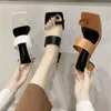 Sandálias Estranho Sapatos de Verão Sapatos de Verão Mulher Clipe de Tee Gladiador Ankle Band Romano Slides Sandálias Chaussure Femme 2021