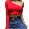 Rood Wit Sexy T-shirt voor Vrouwelijke Bustier Crop Top T-shirt Casual One Off Shoulder Lange Mouw Vrouwen Zomer T-shirt 210522