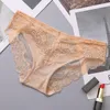 Kvinnors trosor sexiga kvinnor blommor spetsar genomskinliga underkläder elastiska andningsbara mode trosor underkläder underbyxor remmar för kvinna